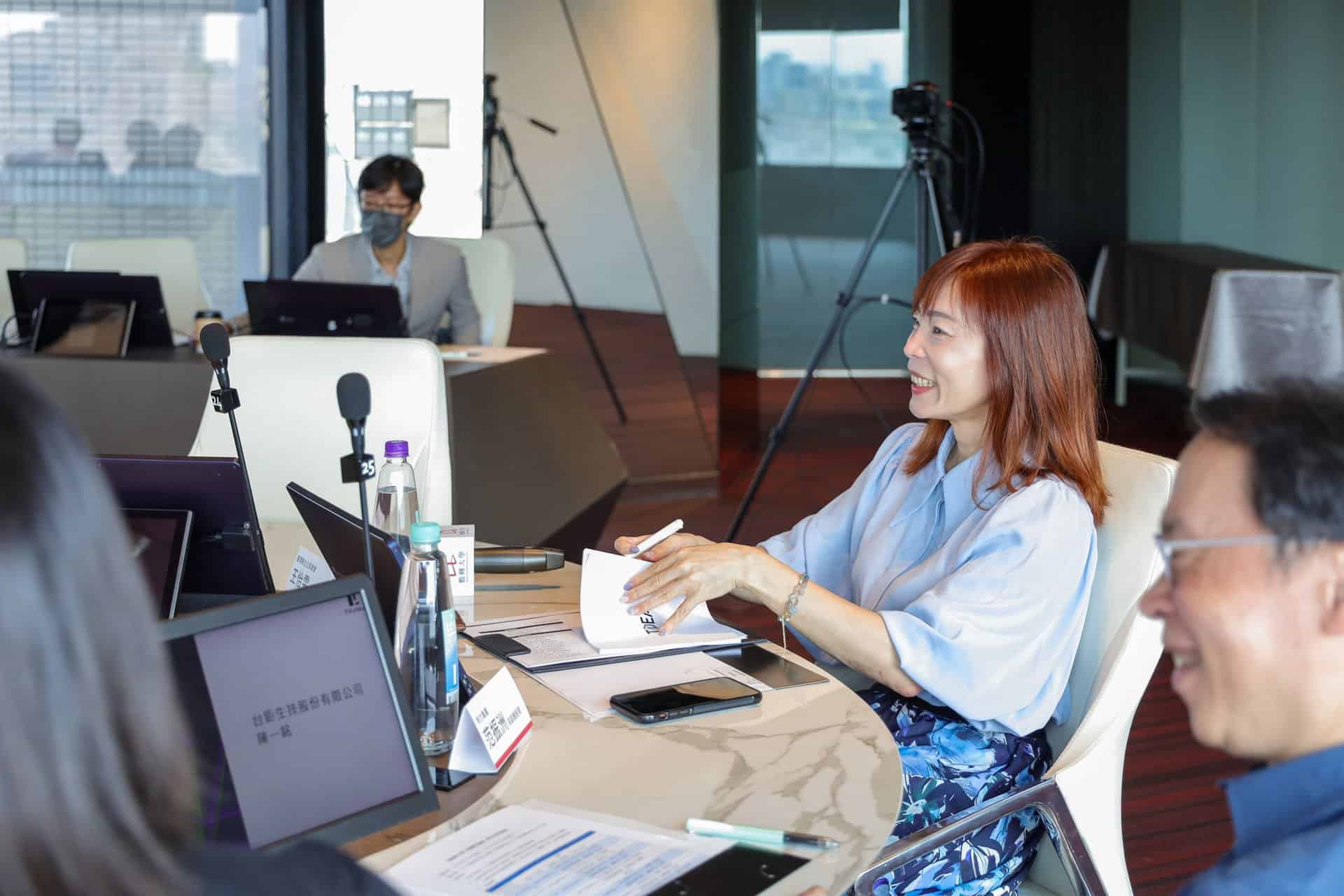 臺灣數位企業總會執行長—Bella-王怡雯